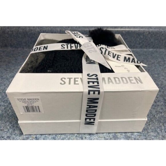 Steve Madden Fringe Scarf & Beanie Set NEW IN BOX BLACK/GREY Gift - Picture 2 of 3